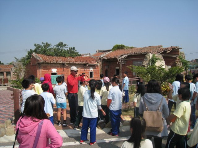 城鄉交流 - 中山國小VS台中市春安國小(102/10/29)